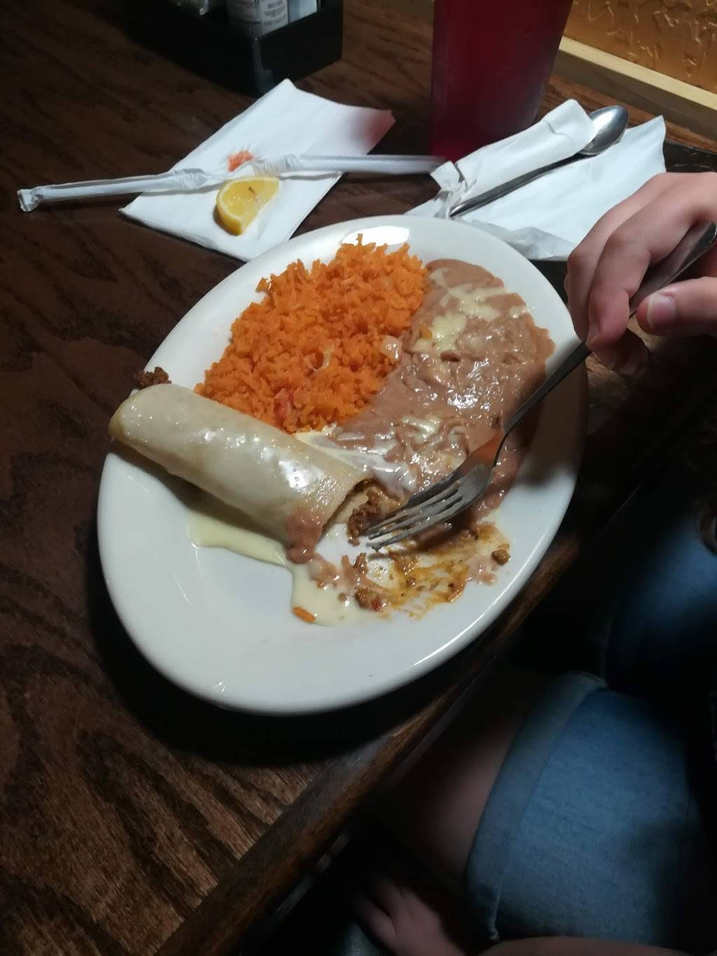 El Jalisco | restaurant | 112-172 N 1st St, McAlester, OK 74501, USA | 9189168029 OR +1 918-916-8029