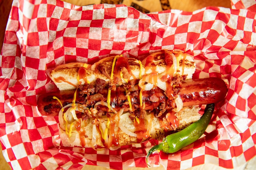 Cali Glizzy | restaurant | 16 E Gabilan St, Salinas, CA 93901, USA | 8317696477 OR +1 831-769-6477