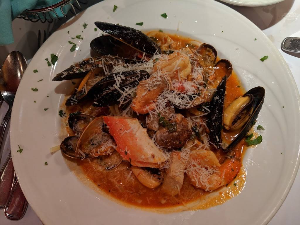 Cafe Figaro | restaurant | 1318 Broadway, Burlingame, CA 94010, USA | 6503448277 OR +1 650-344-8277