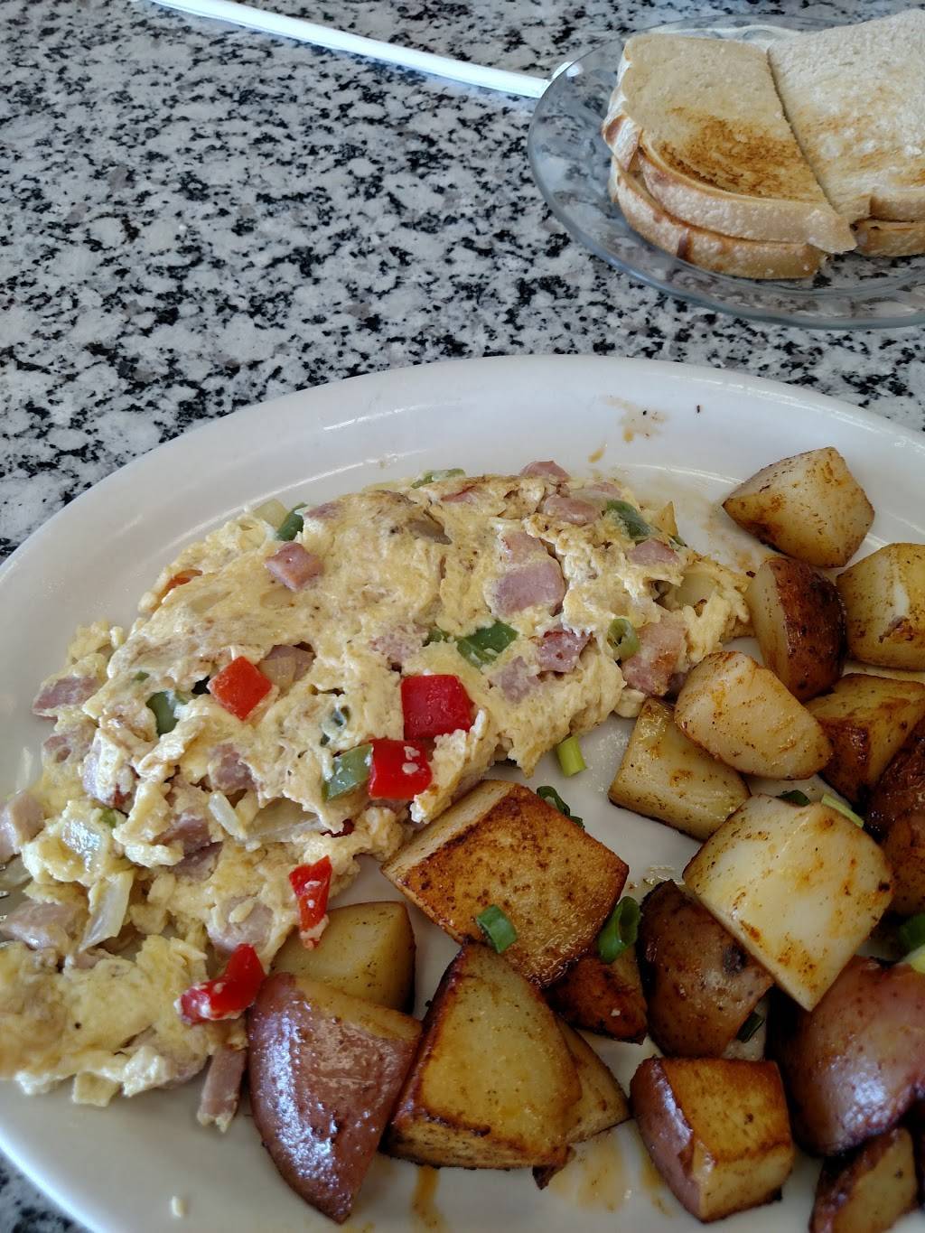 Tubbys | restaurant | 199 Southwest Blvd, Rohnert Park, CA 94928, USA | 7077921232 OR +1 707-792-1232