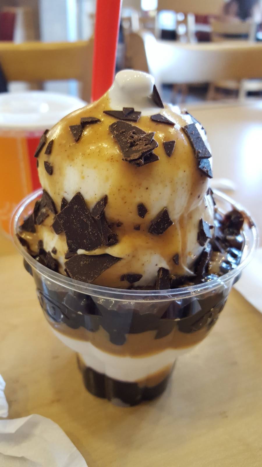 Dairy Queen Grill & Chill | restaurant | 2900 Wilma Rudolph Blvd, Clarksville, TN 37040, USA | 9315524100 OR +1 931-552-4100