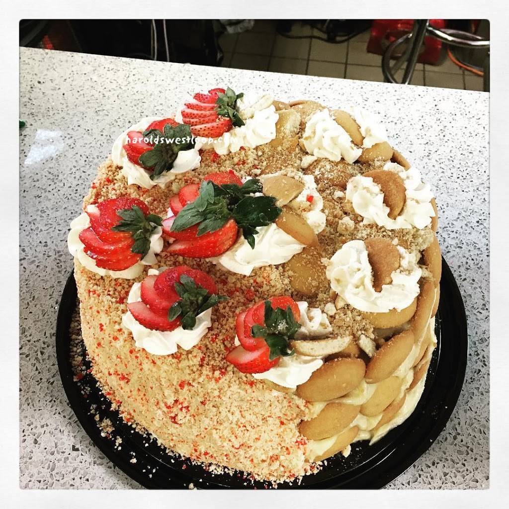 Harolds Chicken Shack West Loop | restaurant | 1501 W Madison St, Chicago, IL 60607, USA | 3122269866 OR +1 312-226-9866