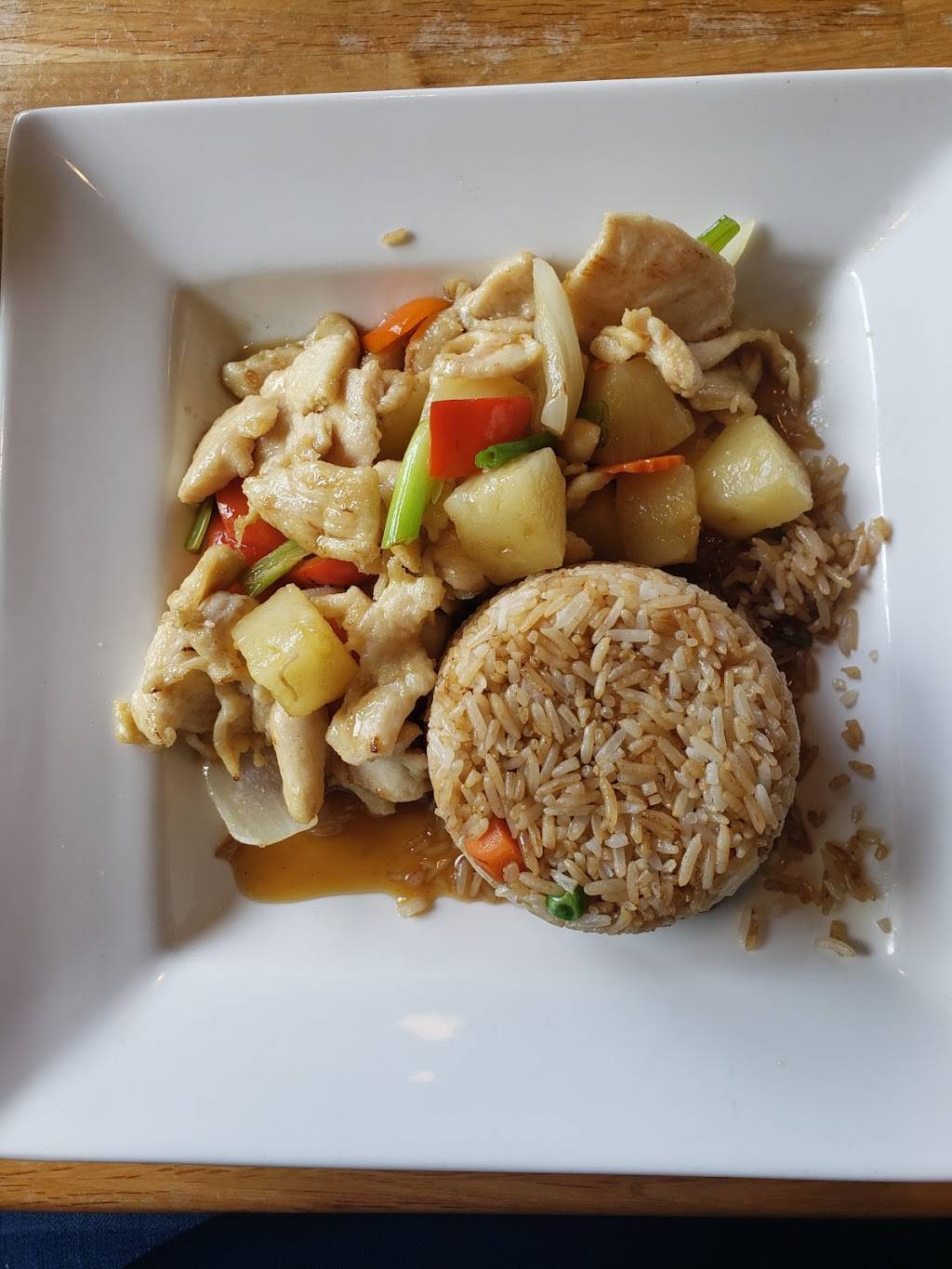 Fresh Bowl Thai Cuisine | restaurant | 1812 N Brown Rd #40, Lawrenceville, GA 30043, USA | 6783228222 OR +1 678-322-8222