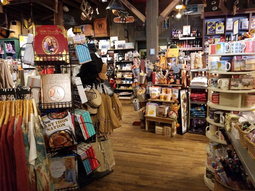 Cracker Barrel Old Country Store | restaurant | 7399 Turfway Rd, Florence, KY 41042, USA | 8592830101 OR +1 859-283-0101