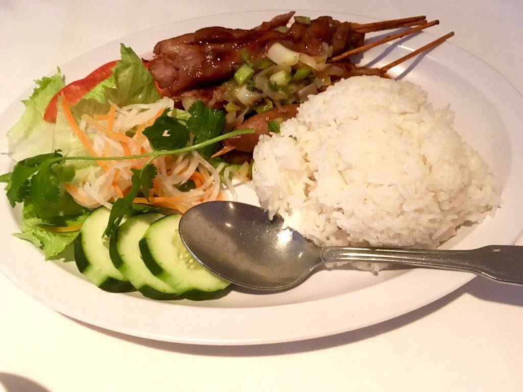 Le Bambou | restaurant | 2634 Del Mar Heights Rd, Del Mar, CA 92014, USA | 8582598138 OR +1 858-259-8138