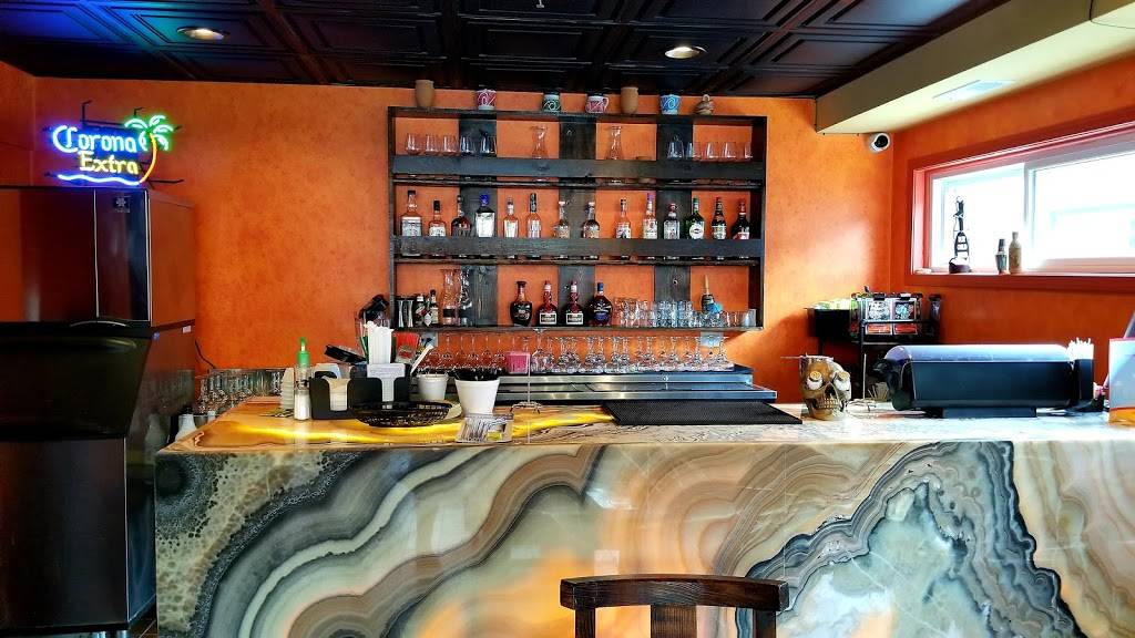 MonteCasino Mexican Grill | restaurant | 53 E St Charles Rd, Villa Park, IL 60181, USA | 6303593525 OR +1 630-359-3525