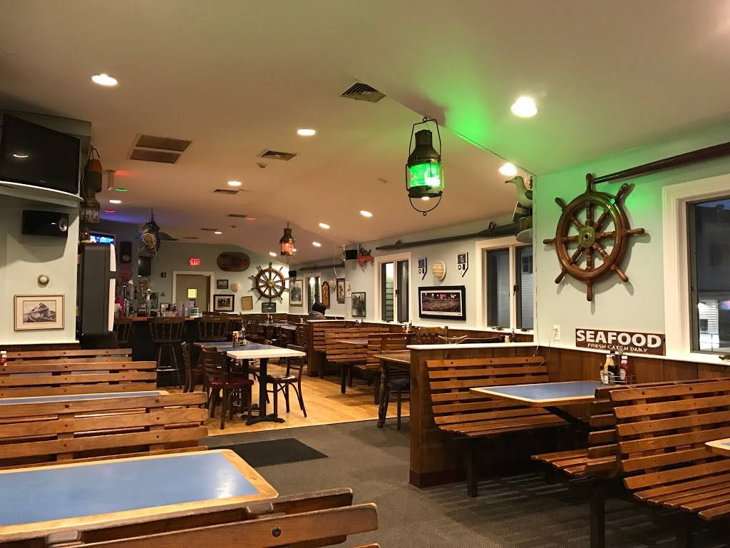 McMenamy Seafood | restaurant | 810 Belmont St Rt. 123, Brockton, MA 02301, USA | 5085861122 OR +1 508-586-1122
