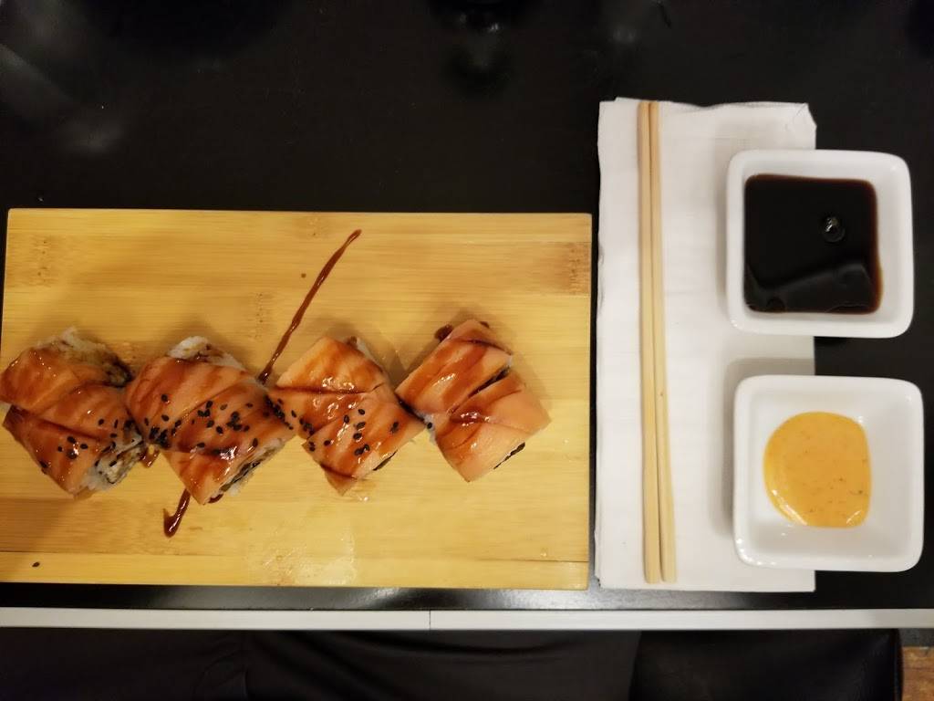 Black Sushi House | restaurant | 259 Main St, Ogunquit, ME 03907, USA | 2073602607 OR +1 207-360-2607