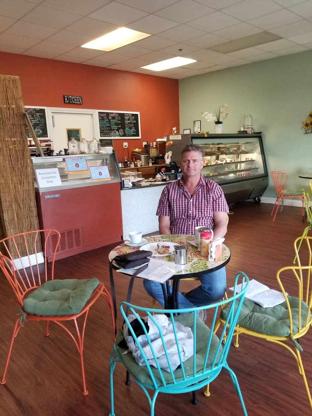 Cafe Veneto | bakery | 9898 Lantern St #1, Jacksonville, FL 32225, USA | 9045186961 OR +1 904-518-6961