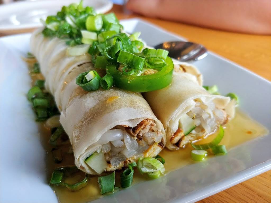 Thai Taste | restaurant | 100 S Illinois Ave, Carbondale, IL 62901, USA | 6184576900 OR +1 618-457-6900