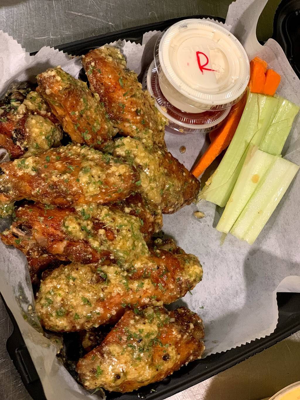 BTW Georgetown | restaurant | 1062 Thomas Jefferson St NW, Washington, DC 20007, USA | 2028498745 OR +1 202-849-8745