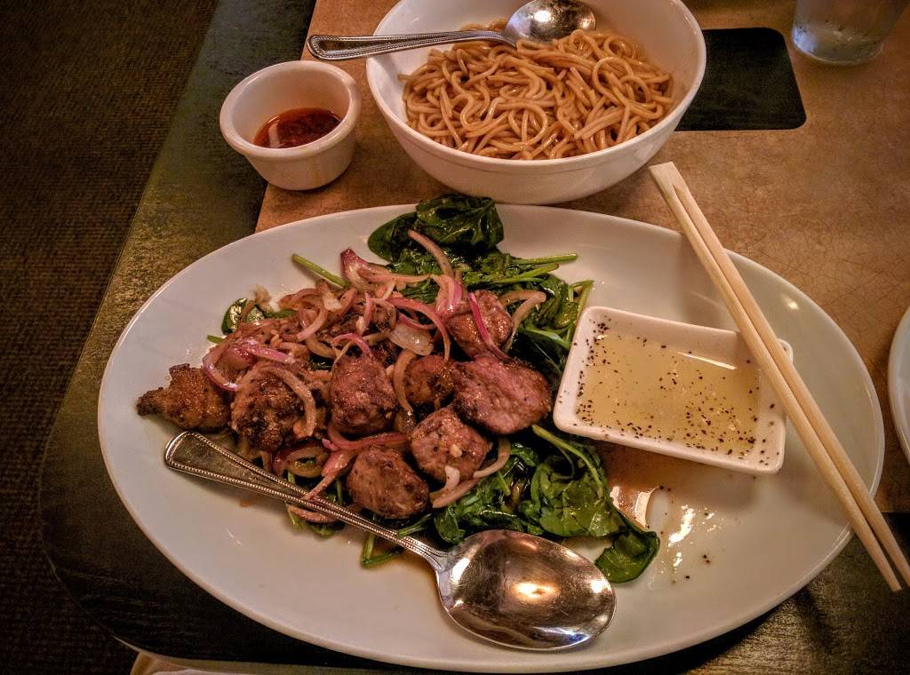 Fortune Wok & Sushi | restaurant | 14537 Metcalf Ave, Overland Park, KS 66223, USA | 9136818863 OR +1 913-681-8863