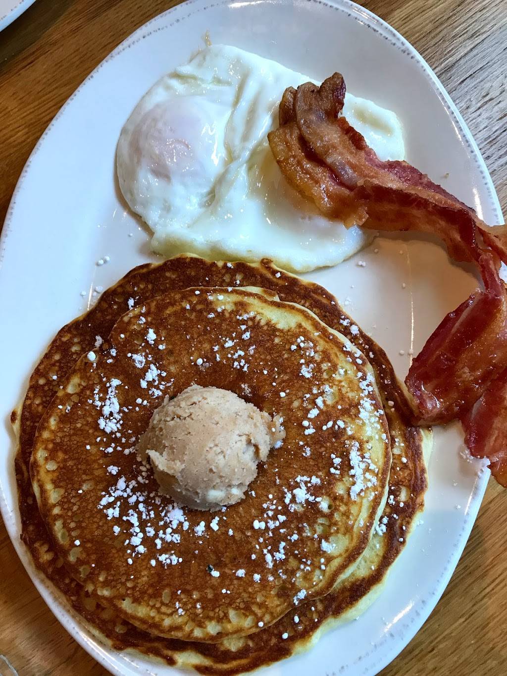 Iron Rooster | restaurant | 1558 Whetstone Way, Baltimore, MD 21230, USA | 4437087935 OR +1 443-708-7935