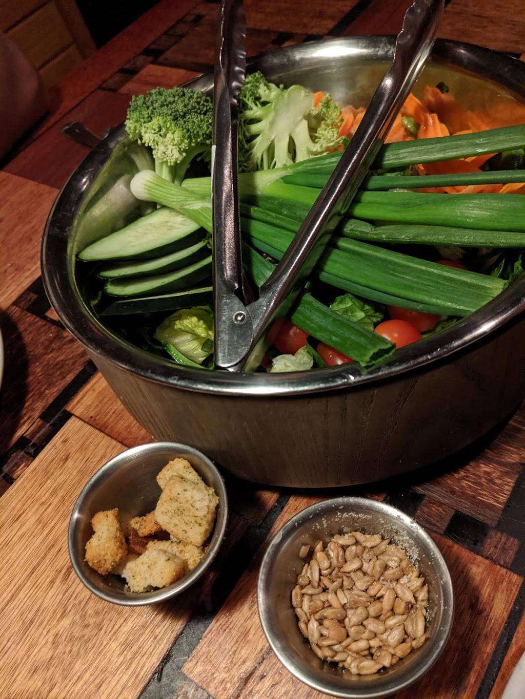 Pelicans | restaurant | 9800 Montgomery Blvd NE, Albuquerque, NM 87111, USA | 5052987678 OR +1 505-298-7678