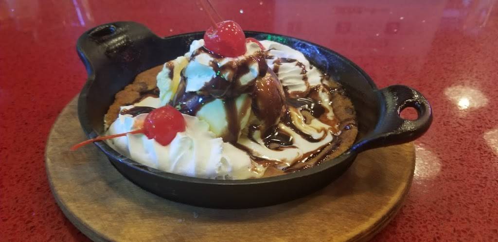 Native Grill & Wings | restaurant | 25315 N Lake Pleasant Pkwy, Peoria, AZ 85383, USA | 6235619798 OR +1 623-561-9798