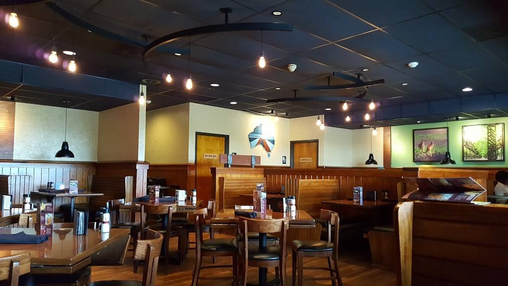 Outback Steakhouse | restaurant | 10400 Pines Blvd, Pembroke Pines, FL 33026, USA | 9549815300 OR +1 954-981-5300