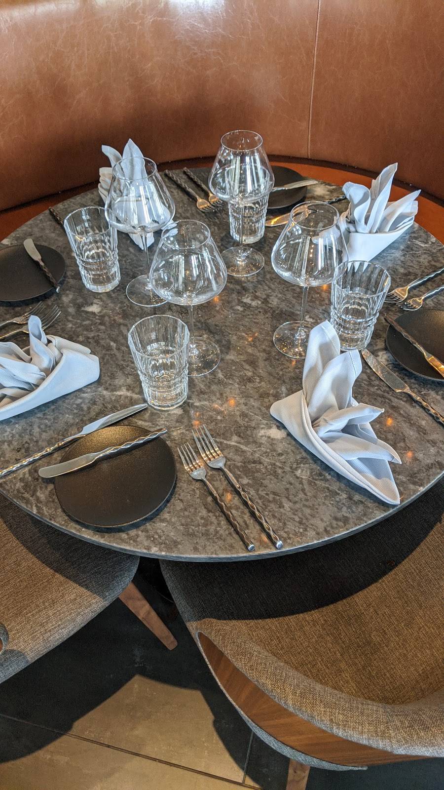 Henrys Ocean View Dining | restaurant | The Waterfront Beach Resort, a Hilton Hotel 21100, CA-1, Huntington Beach, CA 92648, USA | 7148458450 OR +1 714-845-8450