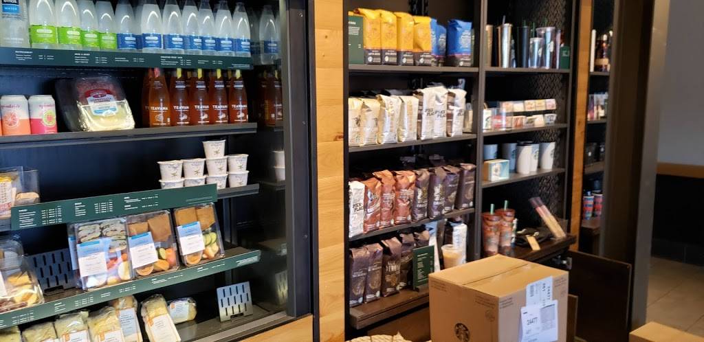 Starbucks | cafe | 380 NJ-17 S, Mahwah, NJ 07430, USA | 5515003435 OR +1 551-500-3435