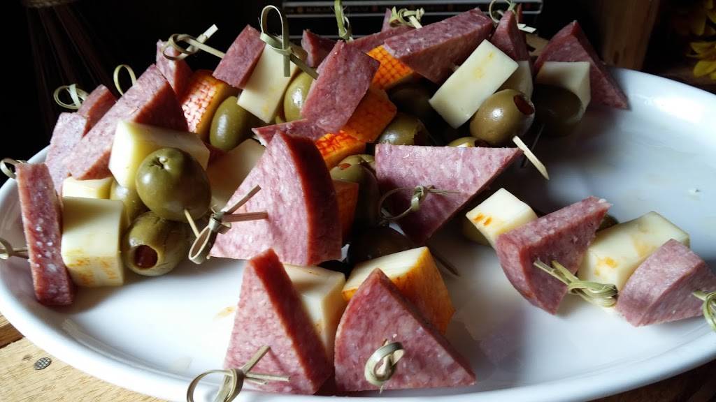 Palate | restaurant | 449 N Main St, Milford, MI 48381, USA | 2489770408 OR +1 248-977-0408