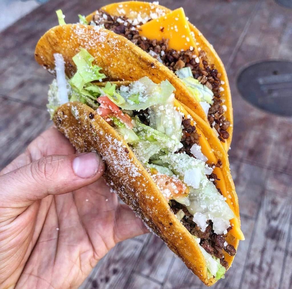 Munchies Diner | restaurant | 313 N Bush St, Santa Ana, CA 92701, USA | 6576993076 OR +1 657-699-3076