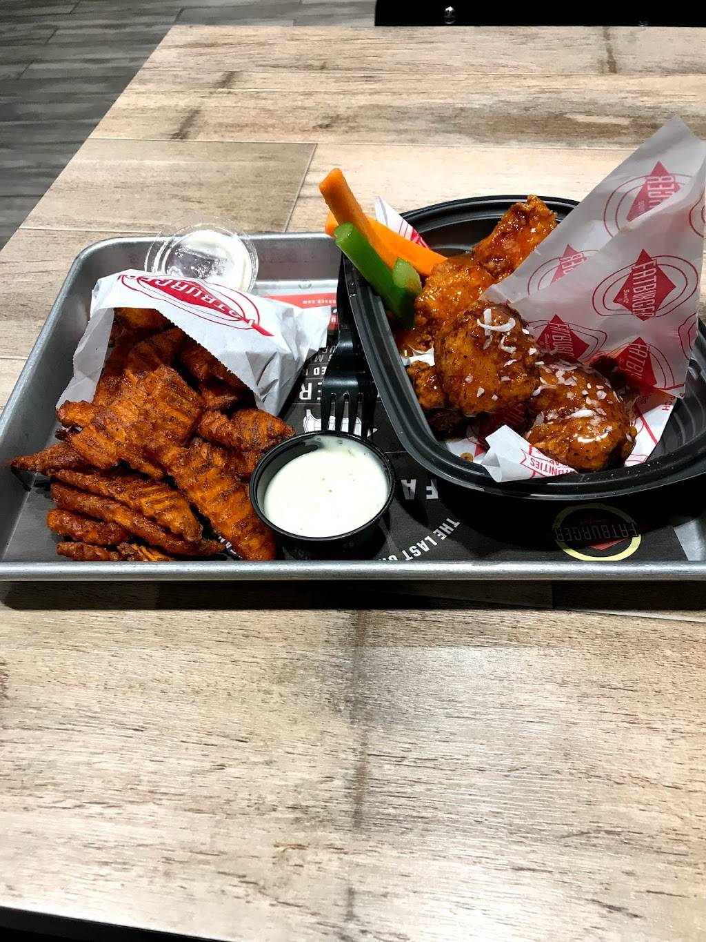 Fatburger & Buffalos Express | restaurant | 1916 Lincoln Blvd, Santa Monica, CA 90405, USA | 4243220344 OR +1 424-322-0344