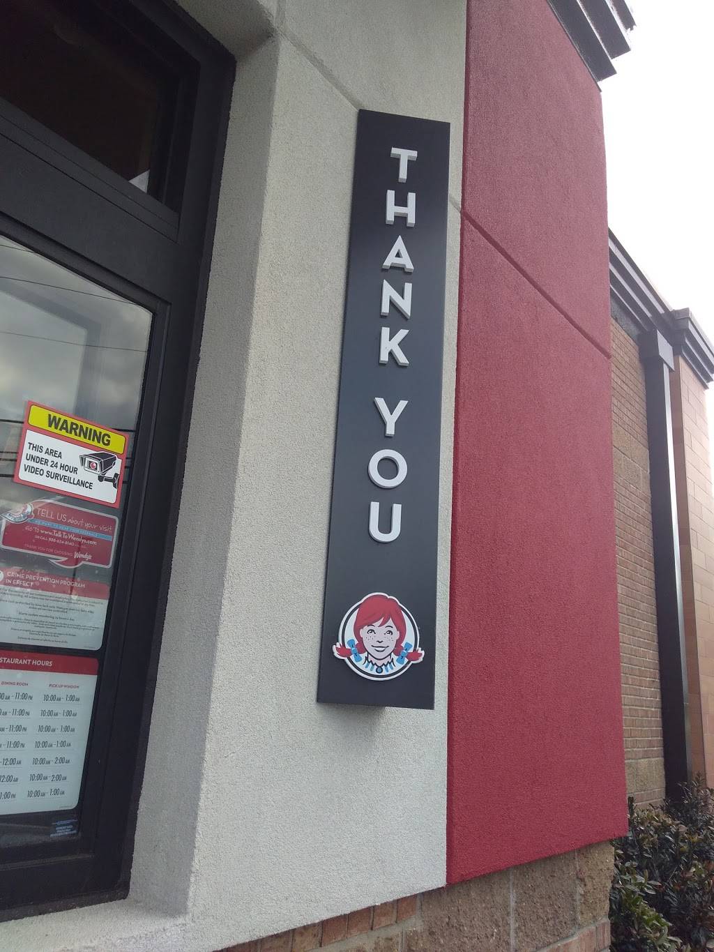 Wendys | restaurant | 398 Main St, Philadelphia, MS 39350, USA | 6016565040 OR +1 601-656-5040