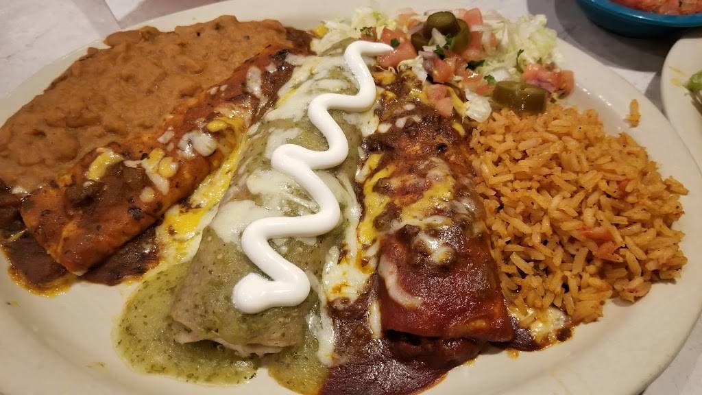 CHUYS | restaurant | 1701 E Golf Rd, Schaumburg, IL 60173, USA | 8472851667 OR +1 847-285-1667