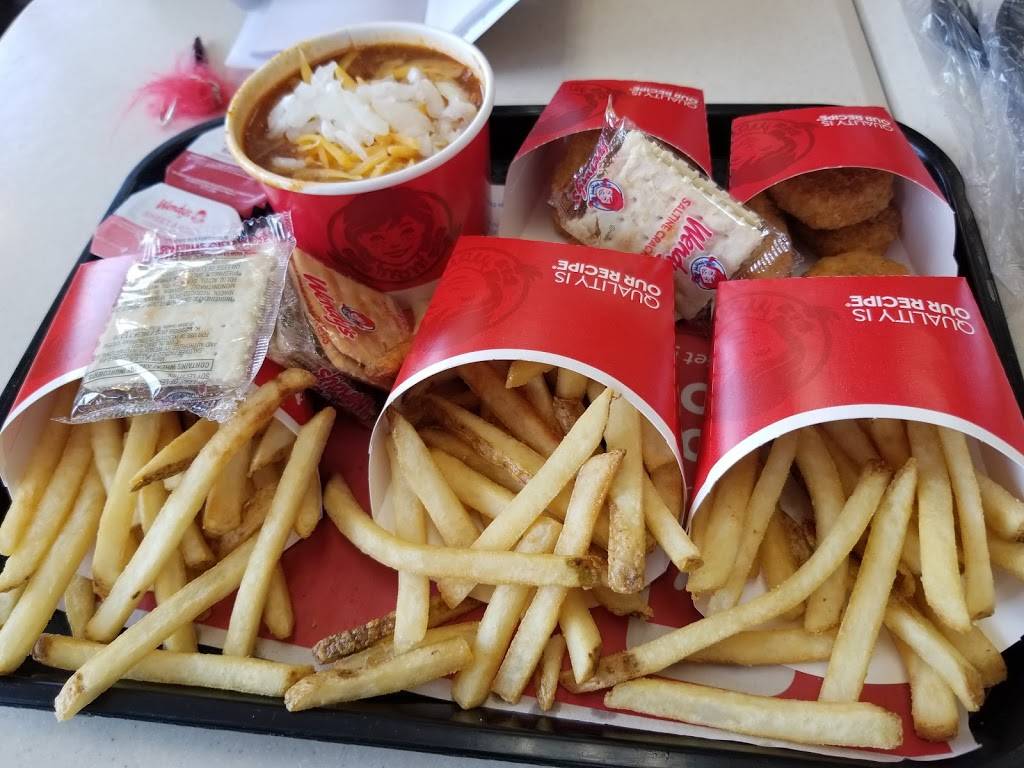 Wendys | restaurant | 221 S Weber Rd, Bolingbrook, IL 60490, USA | 6307590805 OR +1 630-759-0805