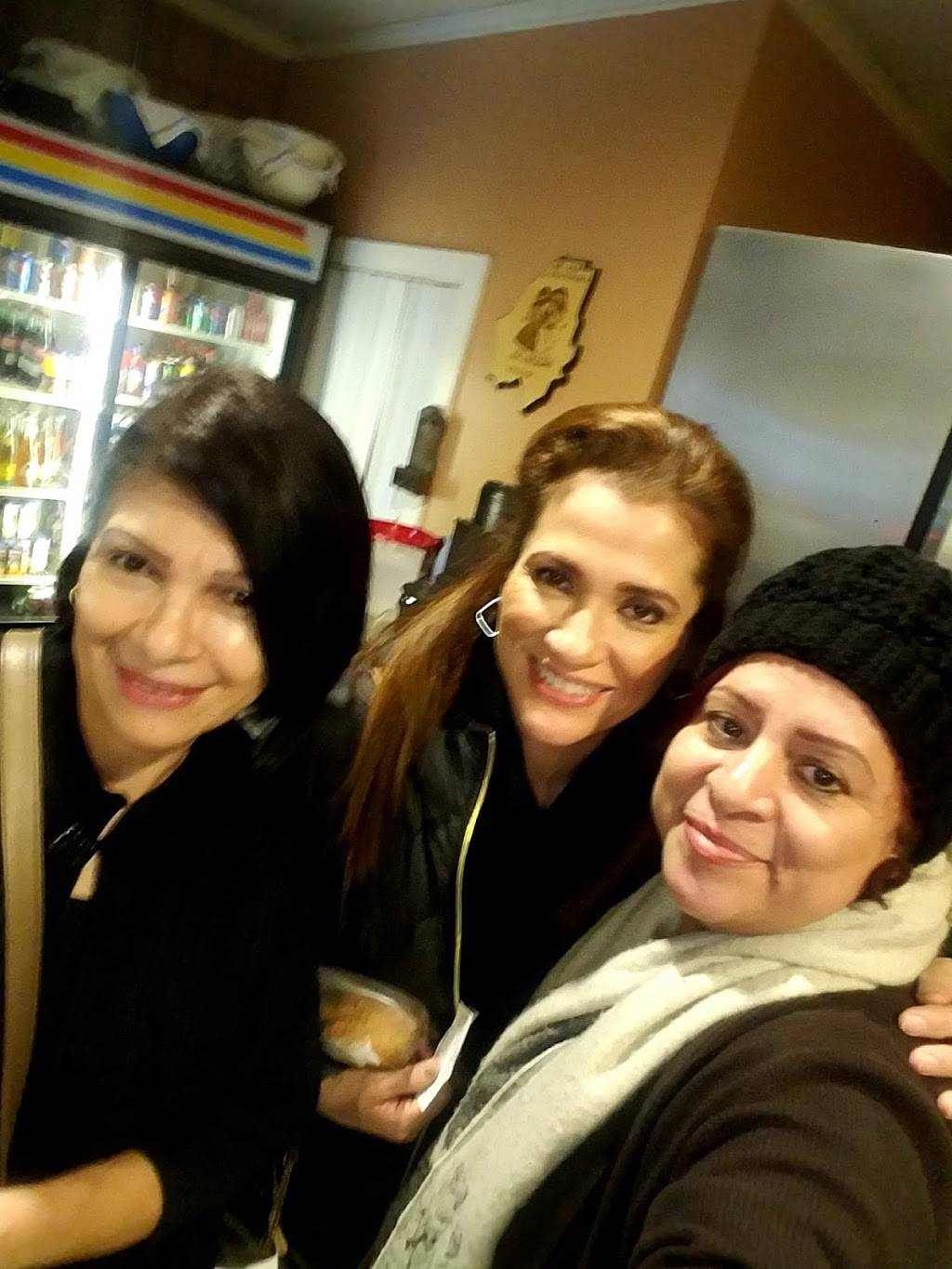 Leslies Taqueria | restaurant | 1251 Kansas Ave, Kansas City, KS 66105, USA | 9132814125 OR +1 913-281-4125