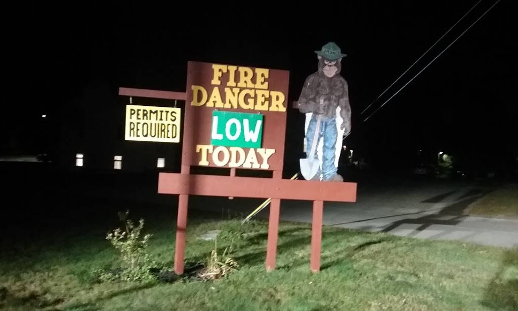 Pizza Chef | meal delivery | 163 Main St, Andover, NH 03216, USA | 6037355002 OR +1 603-735-5002