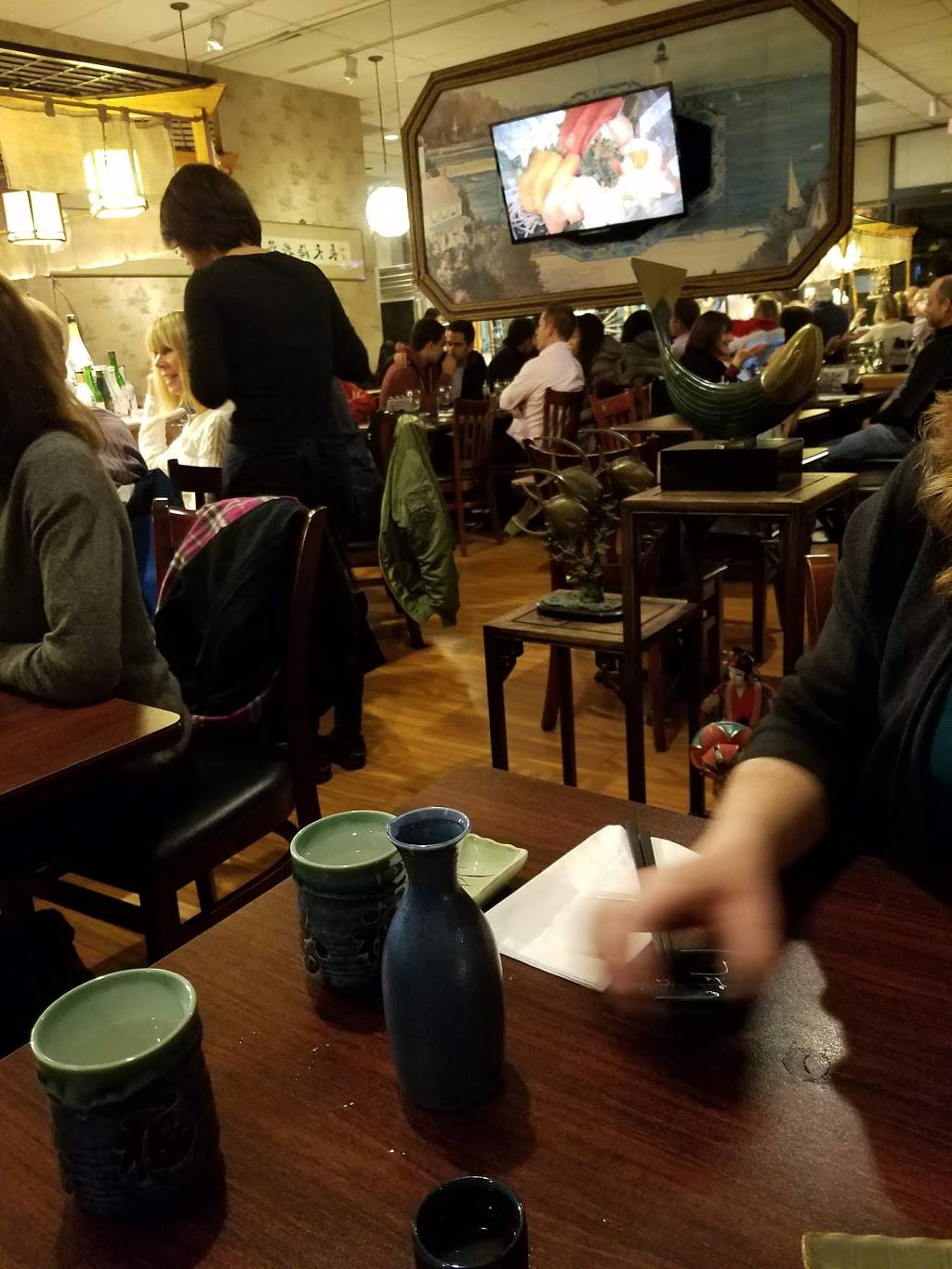 Sakura Sushi | restaurant | 100 Smith Ranch Rd, San Rafael, CA 94903, USA | 4157858151 OR +1 415-785-8151