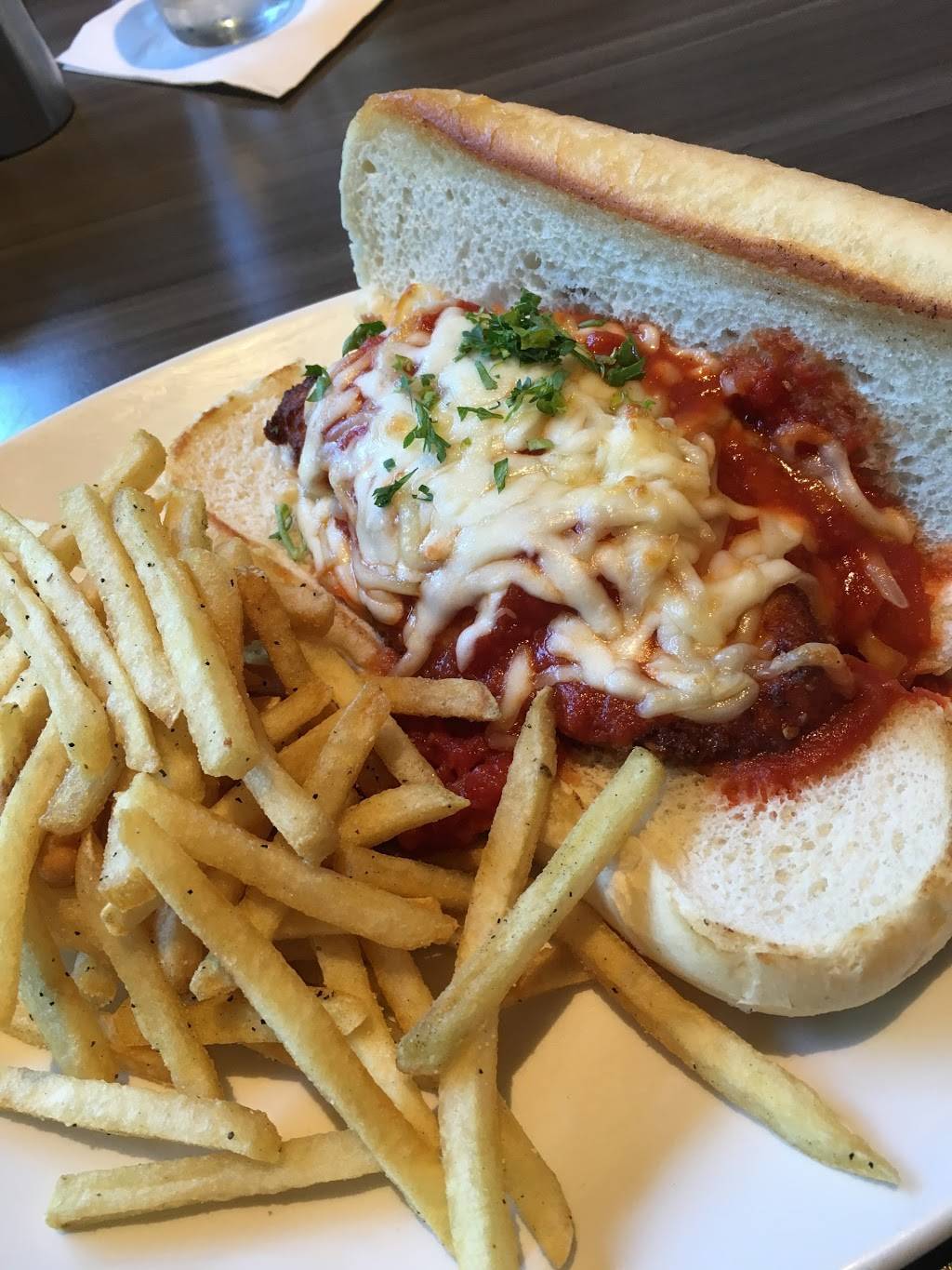 Canal Street Café | restaurant | 1721 W Canal St, Milwaukee, WI 53233, USA | 4148478510 OR +1 414-847-8510