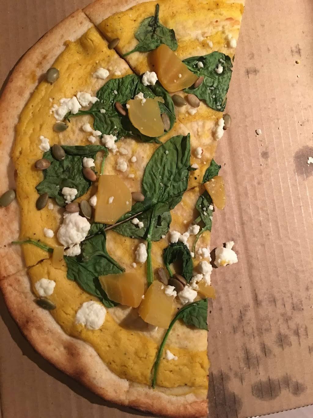 Hot Rocks Creative Diner | restaurant | 728 Anderson St, Whitby, ON L1N 3V6, Canada | 9056688600 OR +1 905-668-8600