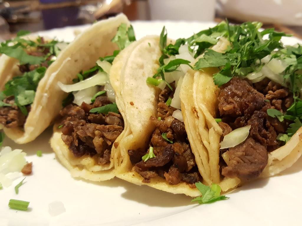Tacos Super Gallito | restaurant | 1141 S Gaffey St, San Pedro, CA 90731, USA | 4242872927 OR +1 424-287-2927