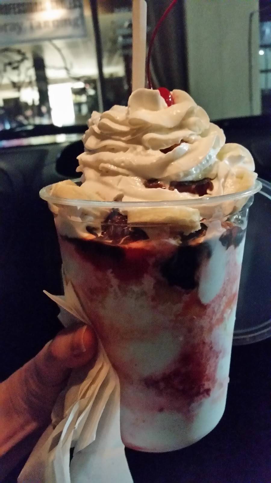 Barones Waterice & Ice cream | restaurant | 532 Burmont Rd, Drexel Hill, PA 19026, USA | 6107421017 OR +1 610-742-1017