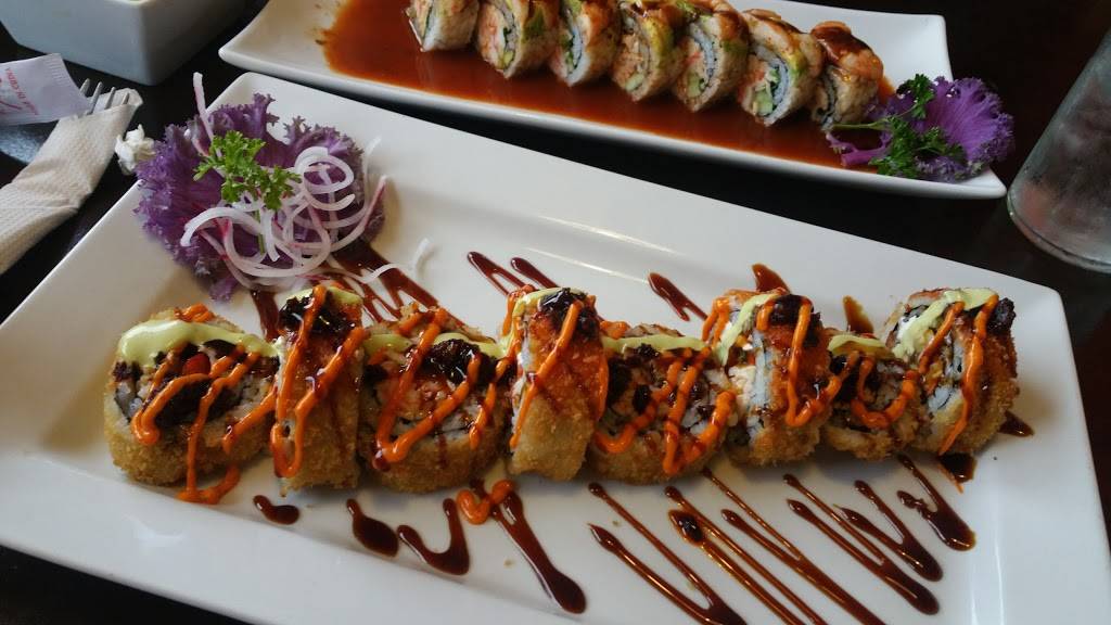 Palapas Marisqueria & Sushi | restaurant | 331 N Tustin St, Orange, CA 92867, USA | 7146331337 OR +1 714-633-1337