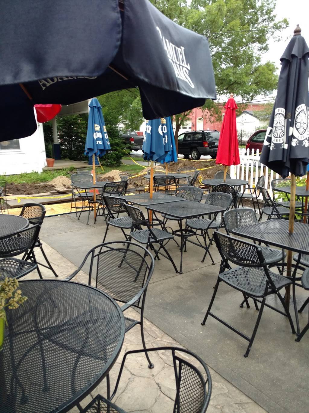 Washington Square Cafe & Catering | restaurant | 5981 N Jefferson St, Burlington, KY 41005, USA | 8595860120 OR +1 859-586-0120