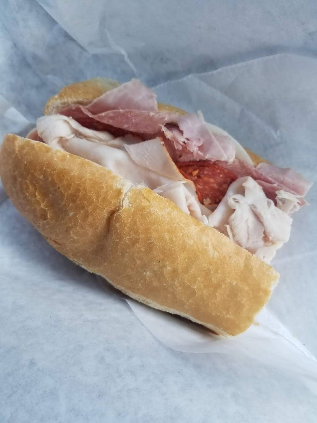 Sandys Deli & Pizza | restaurant | 1999 Foxon Rd, North Branford, CT 06471, USA | 2032080078 OR +1 203-208-0078