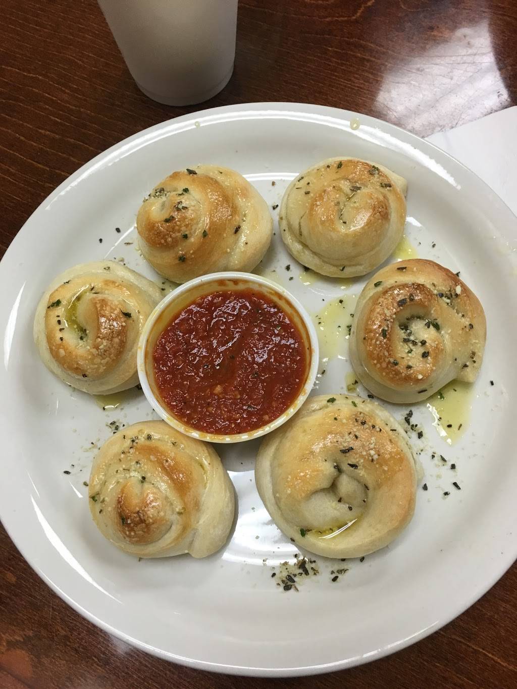 La Prima Pizza | restaurant | 1211 Bruce B Downs Blvd, Wesley Chapel, FL 33544, USA | 8139072878 OR +1 813-907-2878