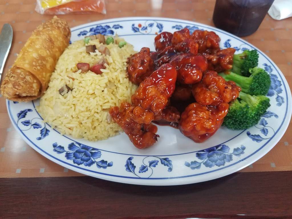 Chengs China House | restaurant | 425 Water St # 12, Chardon, OH 44024, USA | 4402853814 OR +1 440-285-3814
