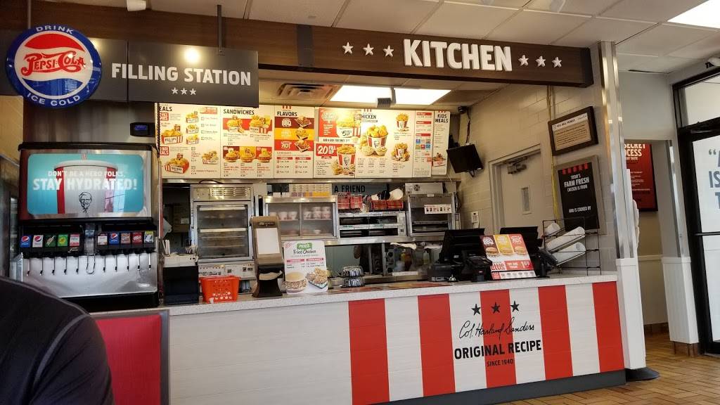 KFC | restaurant | 37710 S Gratiot Ave, Clinton Twp, MI 48036, USA | 5864634503 OR +1 586-463-4503