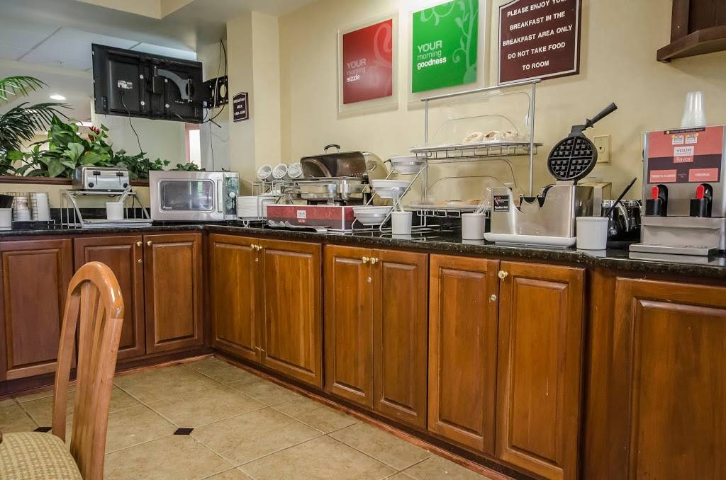 Quality Suites | restaurant | 360 Eastern Blvd, Jeffersonville, IN 47130, USA | 8122822100 OR +1 812-282-2100