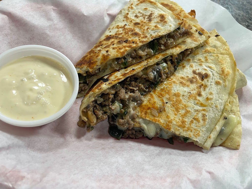 Js Phillys | restaurant | 19414 South La Grange Road, Mokena, IL 60448, USA | 7086942338 OR +1 708-694-2338