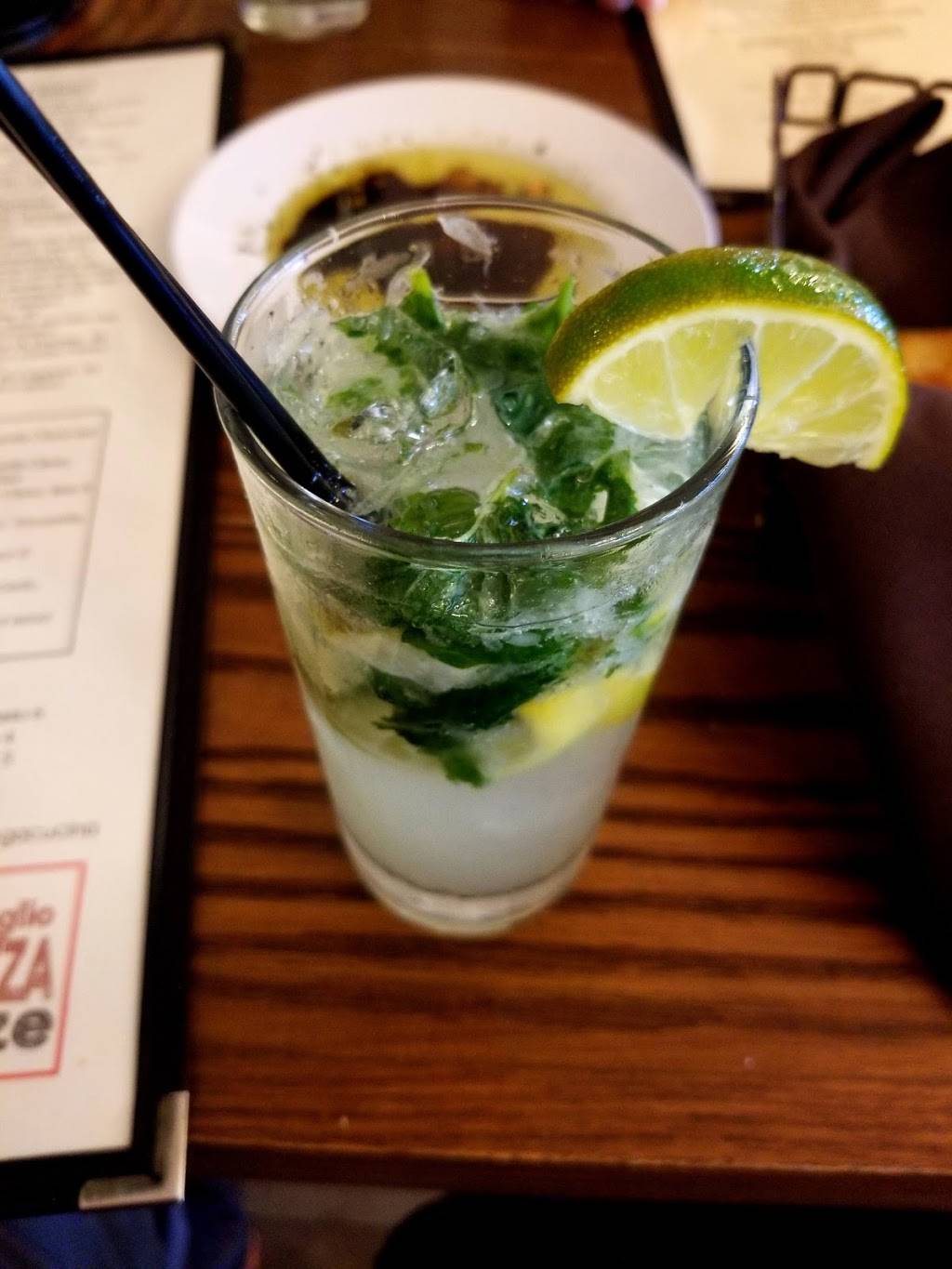 La Strega Cucina Italiana | restaurant | 17864 NW 2nd St, Pembroke Pines, FL 33029, USA | 9544413475 OR +1 954-441-3475