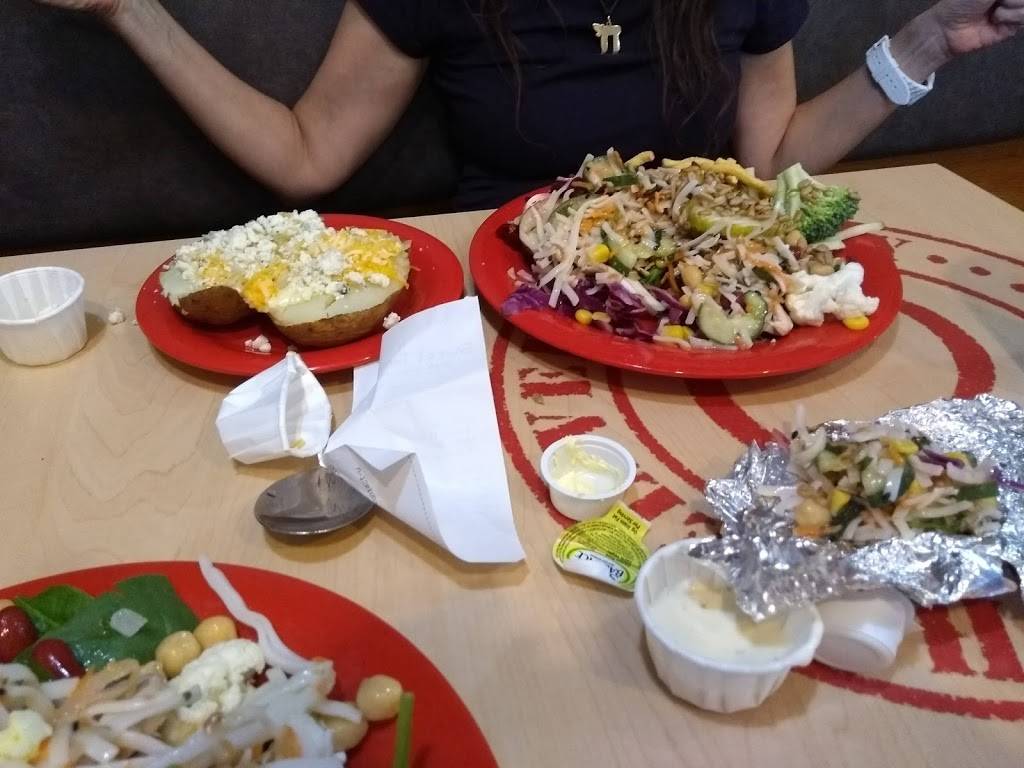 Sweet Tomatoes | restaurant | 1902 N Dale Mabry Hwy, Tampa, FL 33607, USA | 8138746566 OR +1 813-874-6566