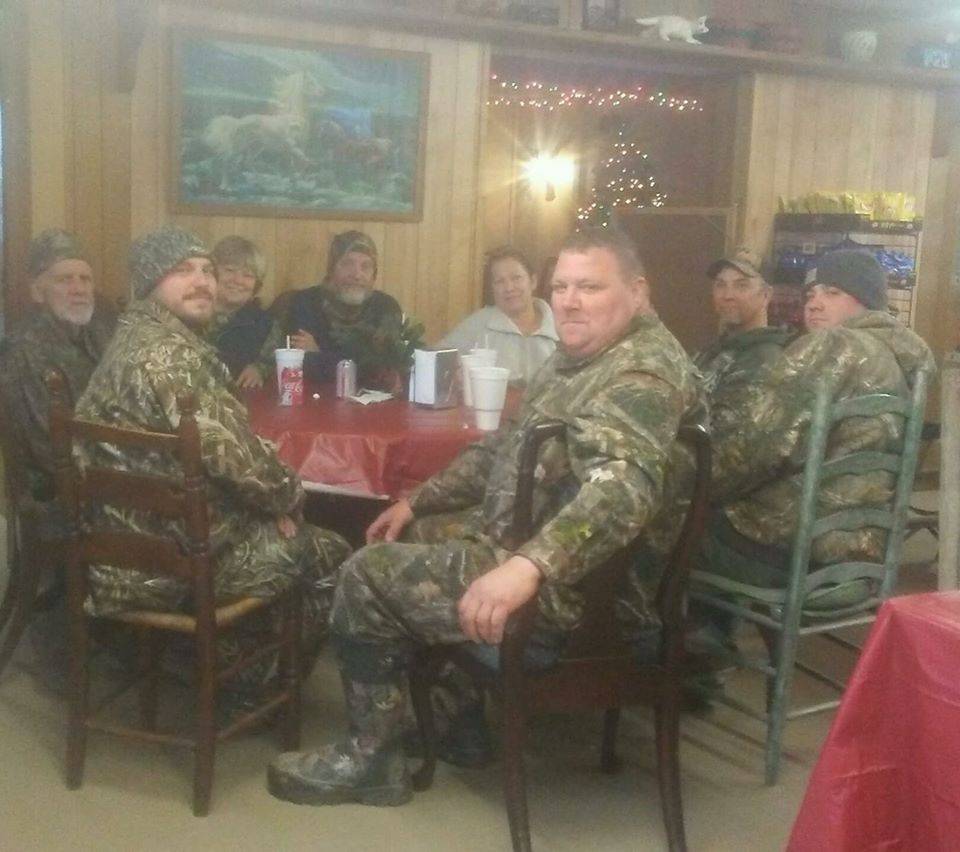 Nettles Store | restaurant | 7011 US-61 North, Woodville, MS 39669, USA | 6018886005 OR +1 601-888-6005