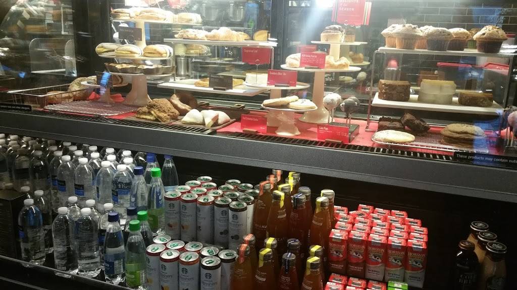 Starbucks | cafe | 18 Waukegan Rd, Lake Bluff, IL 60044, USA | 8472830592 OR +1 847-283-0592