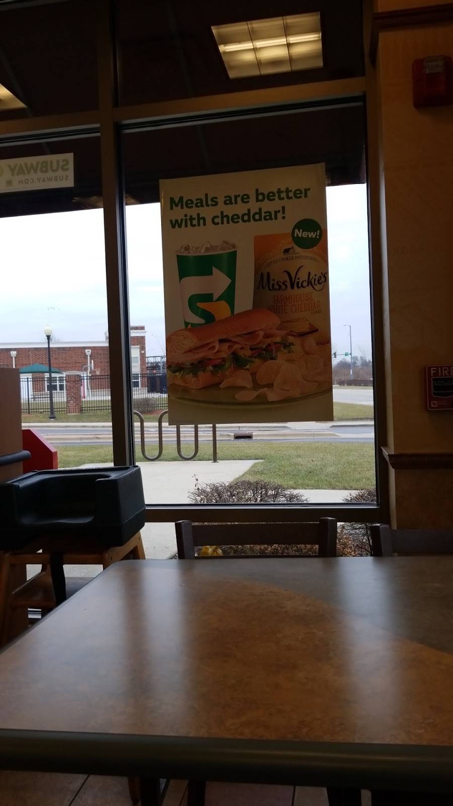 Subway Restaurants | restaurant | 40W222 La Fox Rd Suite D-1, St. Charles, IL 60175, USA | 6305138661 OR +1 630-513-8661