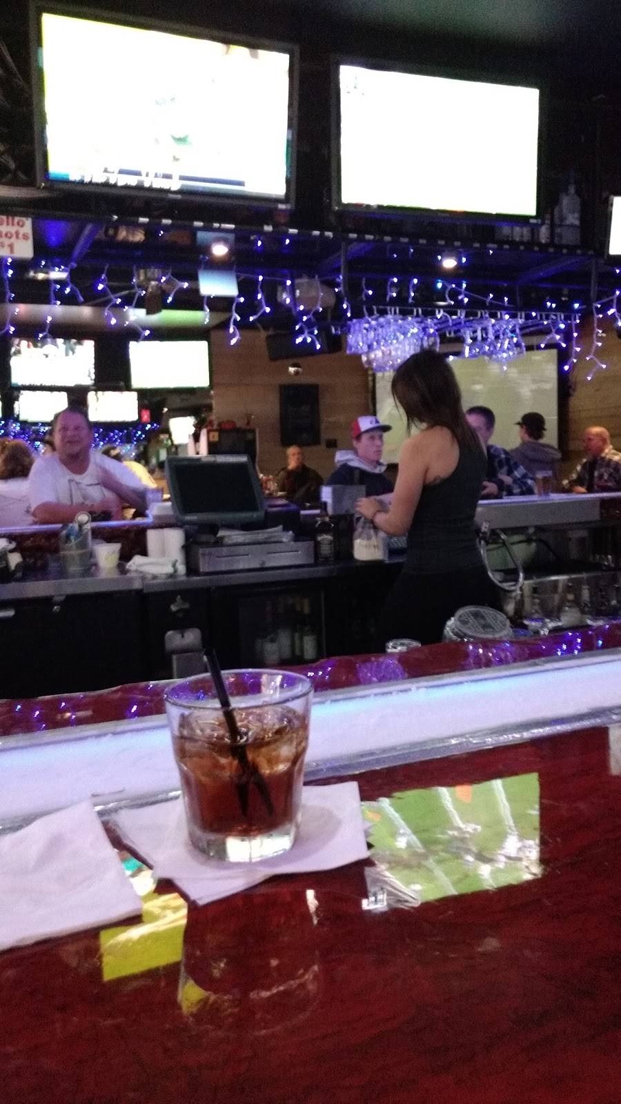 Azars Sports Bar | restaurant | 2215 Michael Dr, Newbury Park, CA 91320, USA | 8054982365 OR +1 805-498-2365
