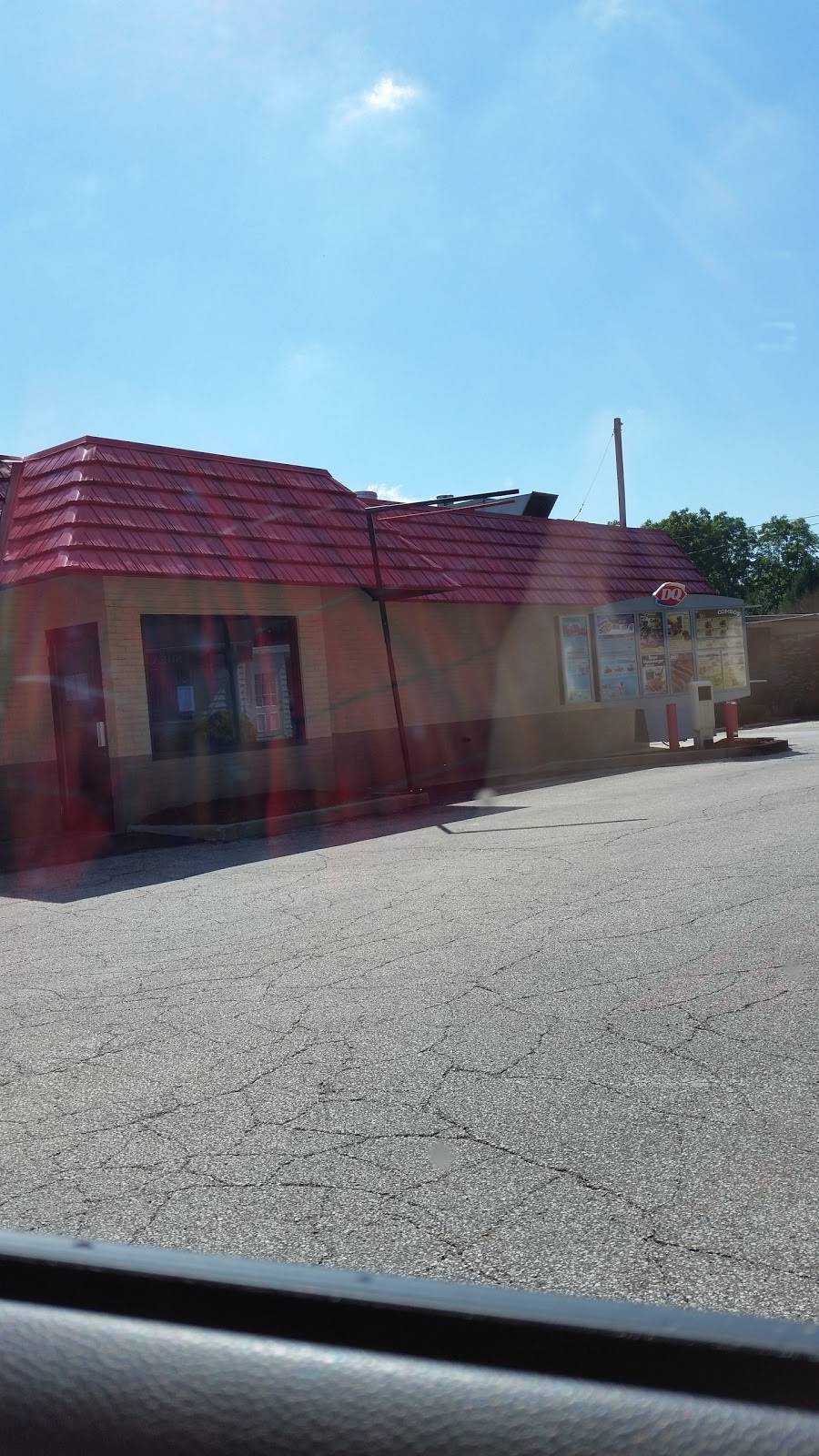 DQ Grill & Chill Restaurant | restaurant | 8787 Mentor Ave, Mentor, OH 44060, USA | 4402557884 OR +1 440-255-7884